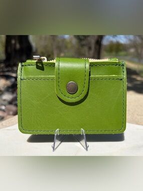 Sabrina Wallet Portland Leather Apple Green NWOT